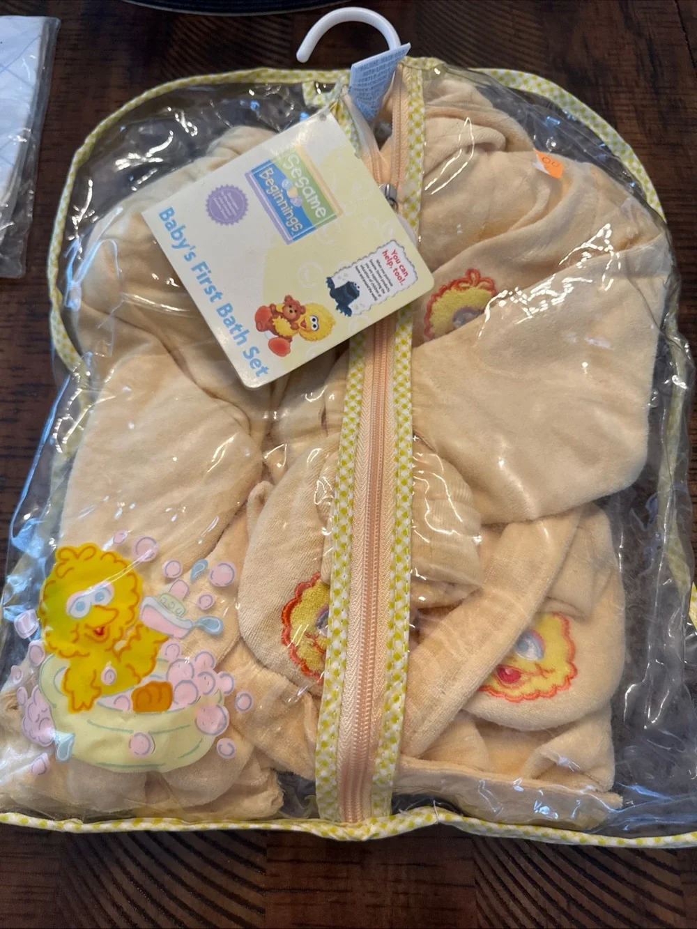Big Bird Sesame Street Baby’s First Bath Set, Bath Robe & Slippers, Made in 2006